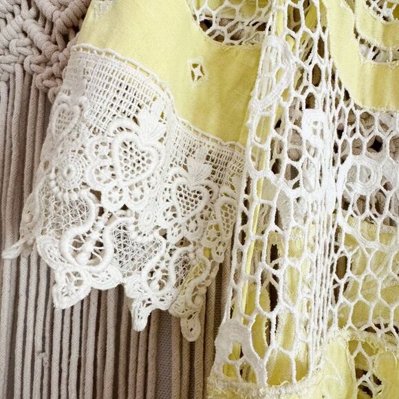 Anthropologie Moulinette Soeurs “Tilly” Lace Dress – Size 2 – Yellow & Off-White - Picture 2 of 6